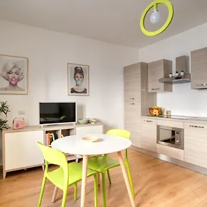 Caseospitali - Casa Diva Monolocale In Centro Storico Cernusco Sul Naviglio