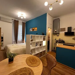 Apartamento Regina Ai Navigli - Sky Tv, Wifi And Breakfast Box